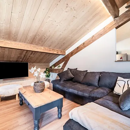 - Le Clos Savoyard شاتيل