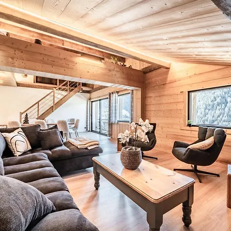 - Le Clos Savoyard *