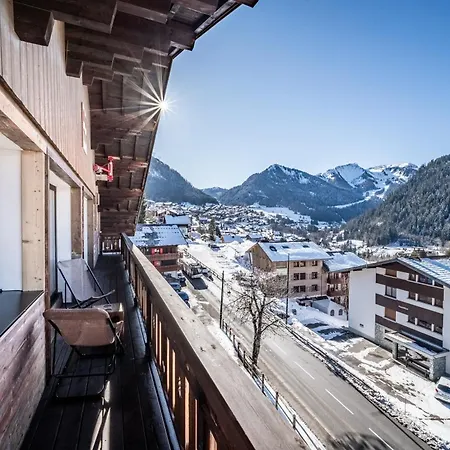 - Le Clos Savoyard *